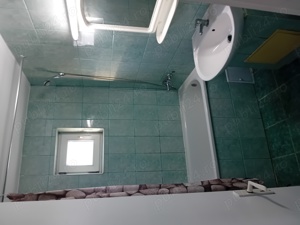 inchiriez apartament o cameră  - imagine 5