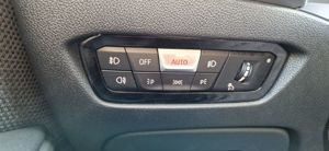 BMW Seria 3 318d - imagine 8