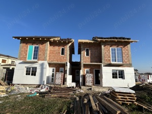 Duplex despartit prin camera tehnica, 0% comision Poremo Imobiliare - imagine 4