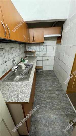 Vila cu 3 camere  #537;i 585 mp teren zona Centrala - imagine 11