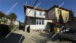 Vila cu 3 camere  #537;i 585 mp teren zona Centrala - imagine 19