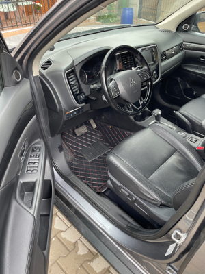 Mitsubishi Outlander - imagine 3