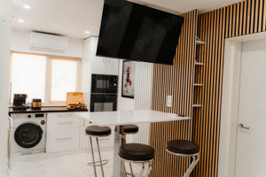 inchiriez apartament luxos si spatios  in regim hotelier - imagine 4