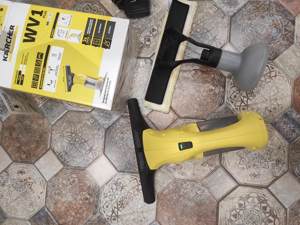 Aspirator geamuri Karcher WV1 nou  - imagine 2