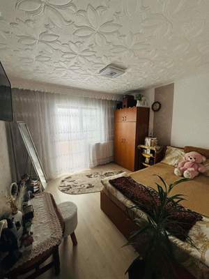 vand apartament 2 camere  - imagine 3