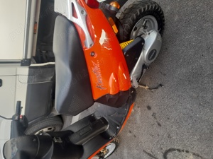 Scuter Derbi Hunter 49cc în Codlea jud.Brașov telefon  .Fara acte .2500lei negociabil  - imagine 2