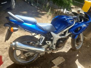 Motocicleta Suzuki SV650 2003 + accesorii  - imagine 4