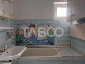 Apartament de vanzare 3 camere 55 mpu etaj 3 Piata Noua Cisnadie - imagine 10