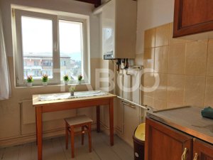 Apartament de vanzare 3 camere 55 mpu etaj 3 Piata Noua Cisnadie - imagine 7