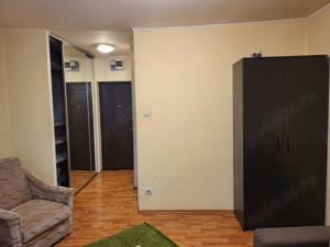 Ofer garsoniera  de inchiriat-zona Titan