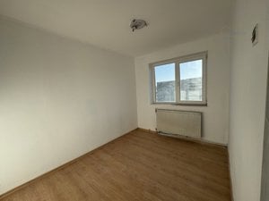 Apartament de 3 camere eficient compartimentat, in centrul orasului Moinesti - imagine 15