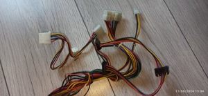 Sursa 500 Wati Switching Power Supply  Specificatii: Switching Power Supply model: SL-500A Putere su