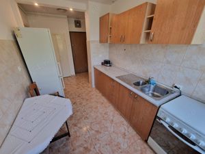 Vand apartament 2 camere zona Dioda Politie (Ultracentral) - imagine 7