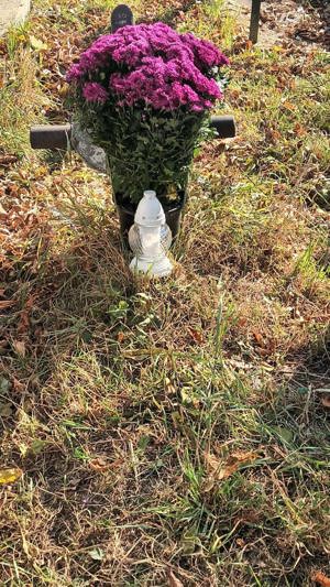 Loc de veci  în cimitirul central  - imagine 2