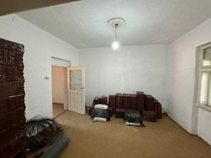 Casa de vânzare in orasul Deta - imagine 5