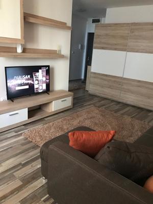 apartament cu 1camera in CL TORONTALULUI la 390 euro