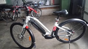 Bicicletă electrică 36v