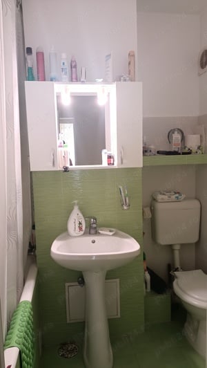 Închiriez apartament  - imagine 4