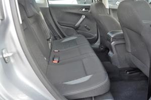 Peugeot 2008 - imagine 8
