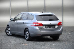 Peugeot 308 - imagine 4
