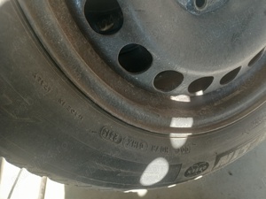4 roti iarna jante + cauciucuri / anvelope Michelin 205/60/R16 Skoda  - imagine 8