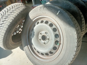 4 roti iarna jante + cauciucuri / anvelope Michelin 205/60/R16 Skoda  - imagine 7