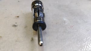 Adaptor Antena Radio Navigatie Auto (ISO tata DIN mama)