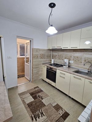 OCAZIE!! PROPRIETAR inchiriez apartament cu 2 camere, parter, zona Temple, Constanta - imagine 5