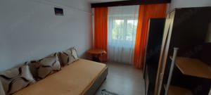 Închiriez apartament 3 camere, complex studențesc. - imagine 4