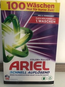 Vând detergenți Ariel