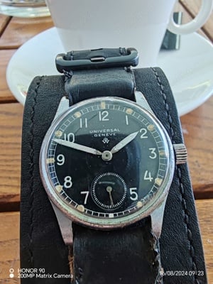 Vând ceas Universal Geneve Wilhelmina de armată 