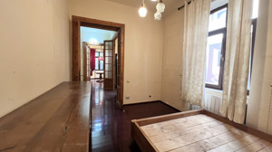 Apartament decomandat stradal, două intrări, 77 mpu + anexe | str. Roma  - imagine 6