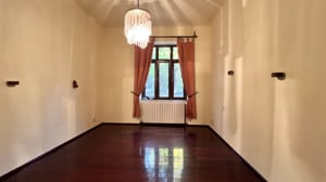 Apartament decomandat stradal, două intrări, 77 mpu + anexe | str. Roma  - imagine 3