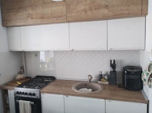 De vânzare apartament 3 camere zona Aradului 