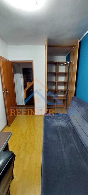 Vanzare Apartament cu 3 camere, zona Drumul Taberei, Raul Doamnei - imagine 3