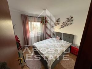 Apartament cu 3 camere, 2 balcoane, centrala proprie, zona Soarelui - imagine 3