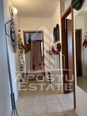 Apartament cu 3 camere, 2 balcoane, centrala proprie, zona Soarelui - imagine 10