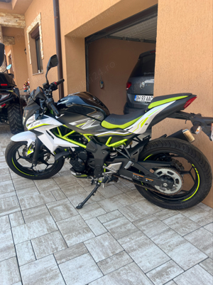 Kawasaki Z 125  - imagine 5