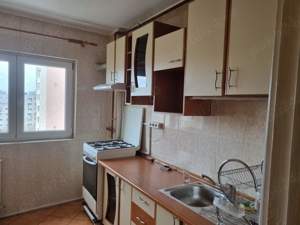 Vanzare apartament 2 camere semidecomandat zona Stefan cel Mare sector 2 etaj 8 din 9 - imagine 5