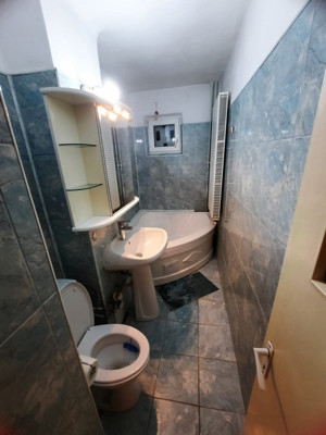 Apartament 2 camere Bariera Bucuresti - imagine 15