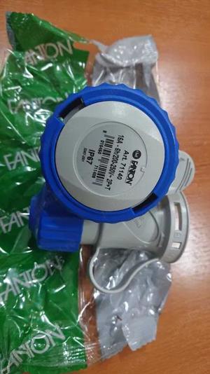 Priza industriala 16A-6h, 200-250V, 2P+T, IP67 - 179buc - imagine 3