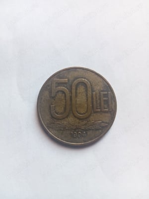 Vand moneda romaneasca