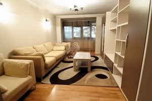 Aleea Parcului-etajul 1-apartament 2 camere decomandate-boxă la subsol