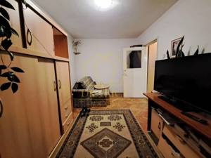 Apartament decomanat cu 4 camere si centrala proprie | Judetean - imagine 4