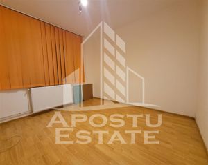 Apartament decomandat cu 3 camere, centrala proprie, parter, Lipovei - imagine 4