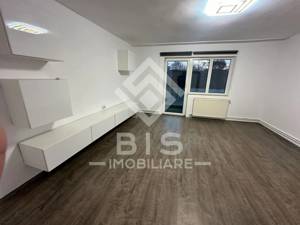 Apartament 3 Dormitoare 80 mp | Etaj 2 - imagine 1