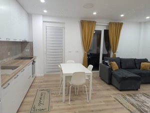 Apartament 2 camere zona Garii - imagine 2