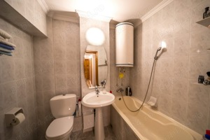 Apartament cu 4 camere, cartier Crihala - imagine 9