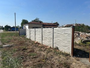  Vand teren cu suprafata de 1000 m2  in sat Hatcarau comuna Draganesti Prahova - imagine 2