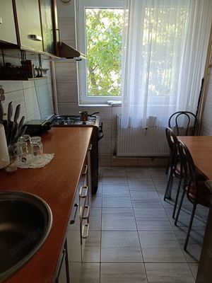 Apartament 3camere piața Veteranilor  - imagine 5